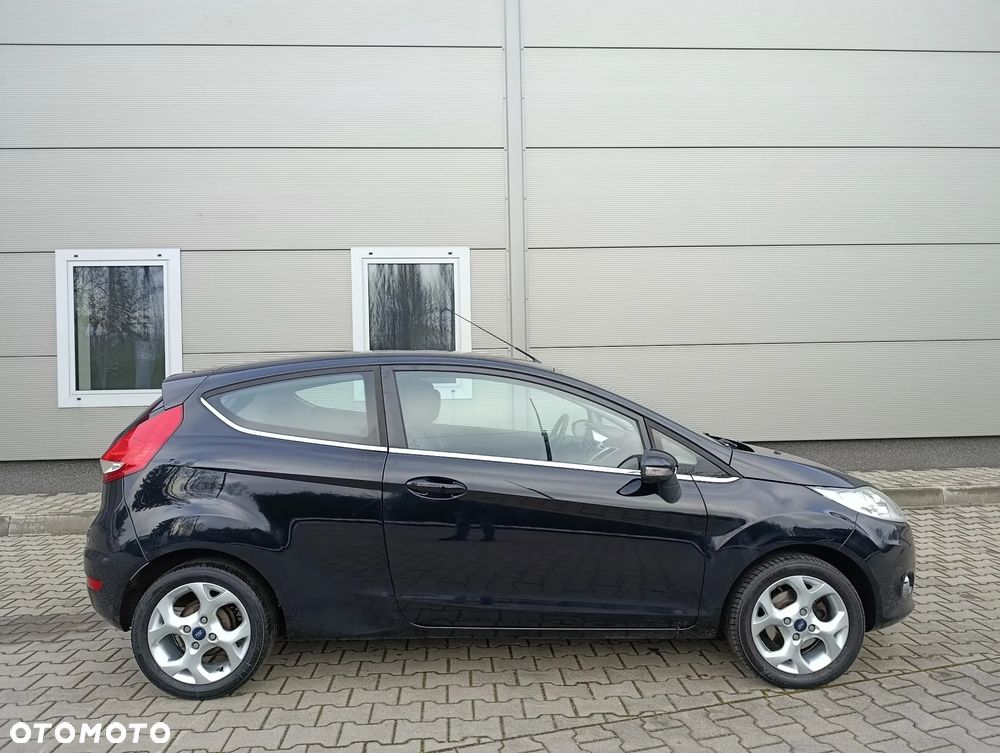 Ford Fiesta 1.25 Titanium - 35
