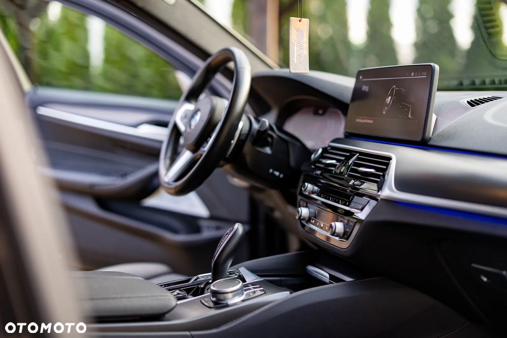 BMW Seria 5 520d M Sport sport - 15