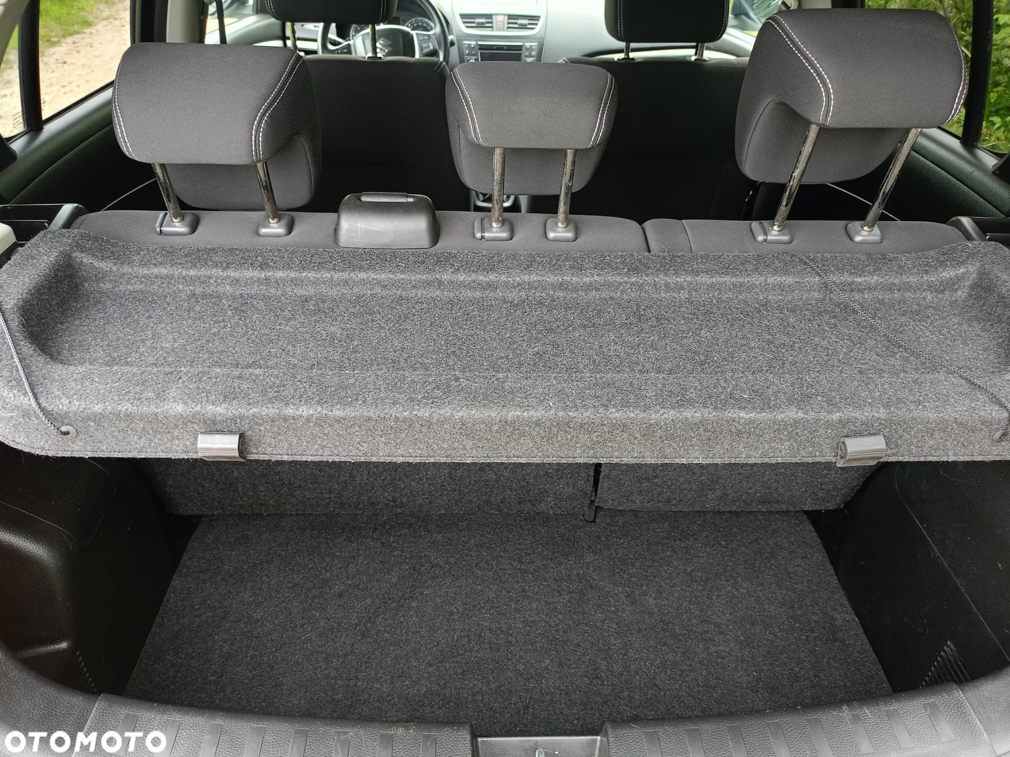 Suzuki Swift - 12