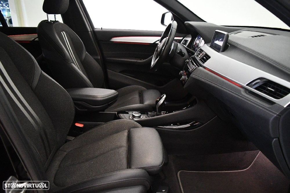 BMW X1 18 d sDrive Auto Line Sport - 10