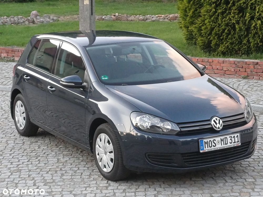 Volkswagen Golf 1.2 TSI DSG Comfortline - 2