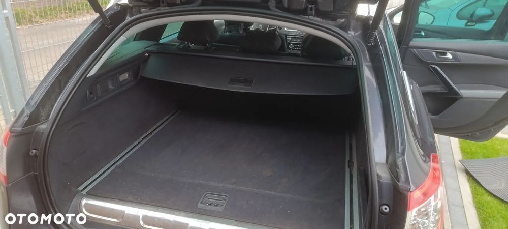 Peugeot 508 RXH 2.0 HDi HYbrid4 - 21