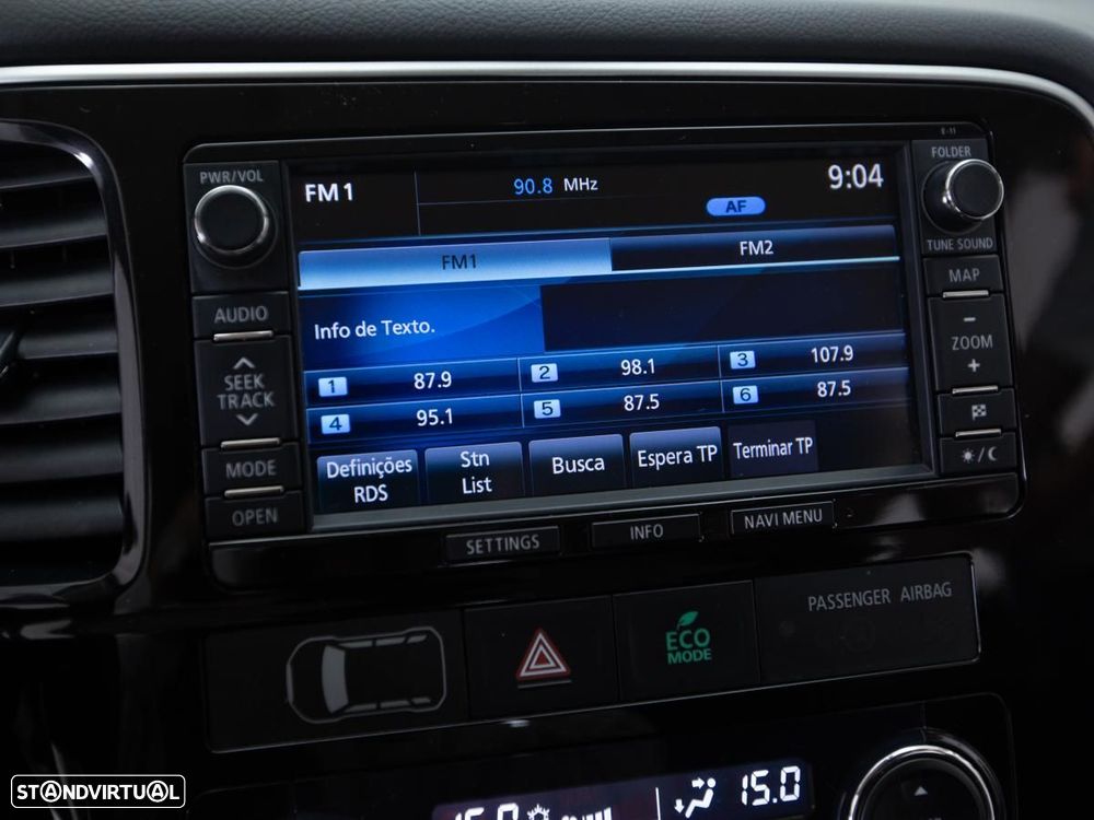 Mitsubishi Outlander - 25