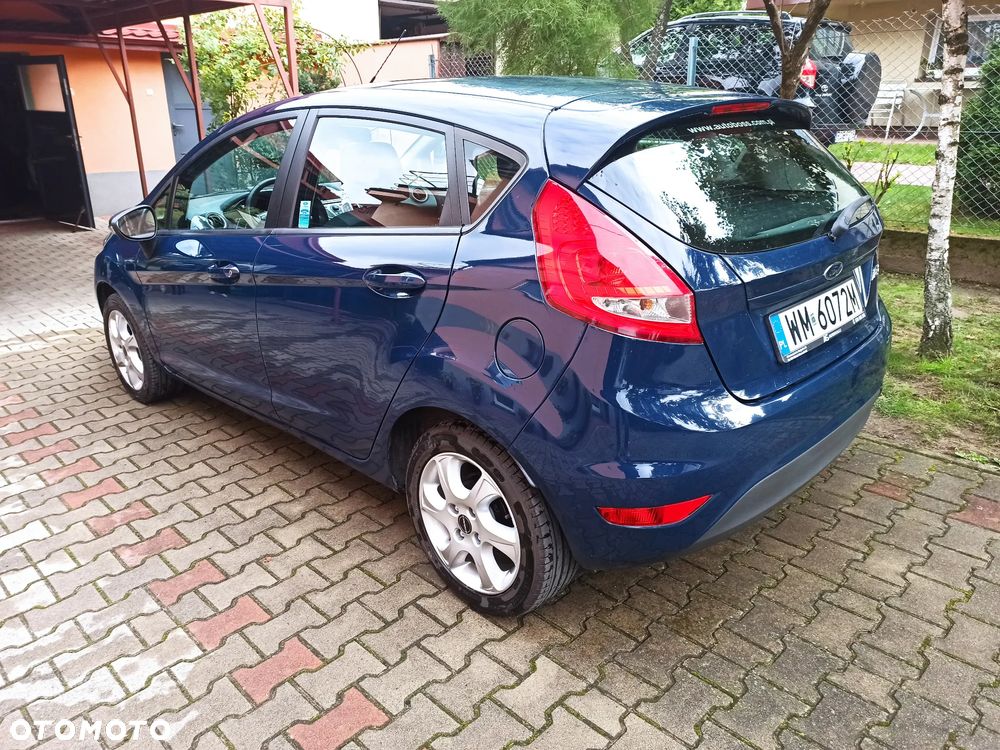Ford Fiesta - 5
