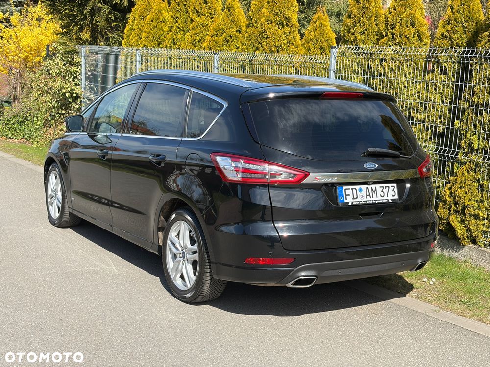 Ford S-Max 2.0 TDCi Allrad Titanium - 3