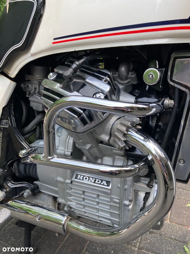 Honda CX - 9