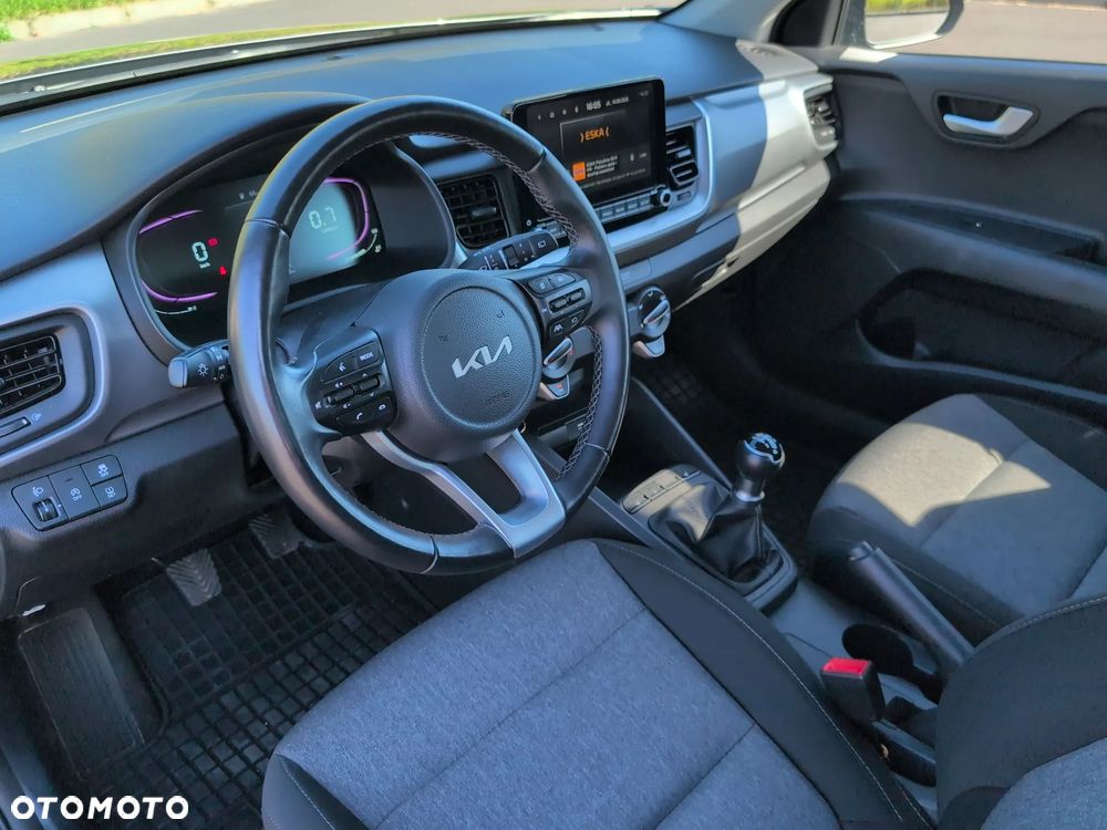 Kia Stonic 1.2 M - 10