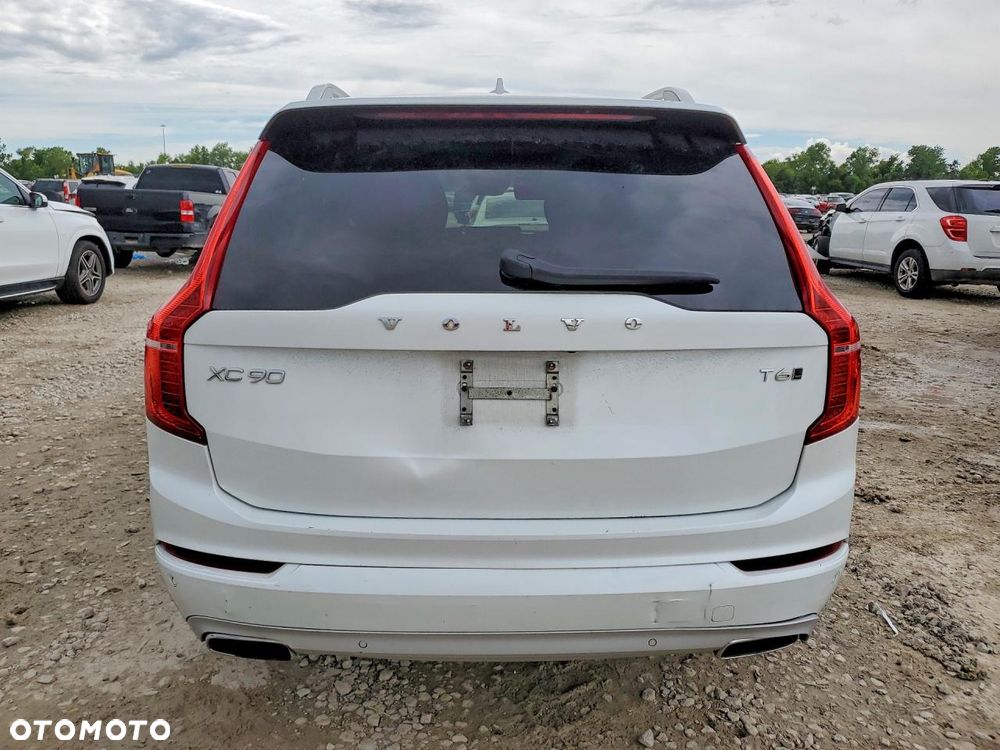Volvo XC 90 T6 AWD Geartronic Momentum - 6
