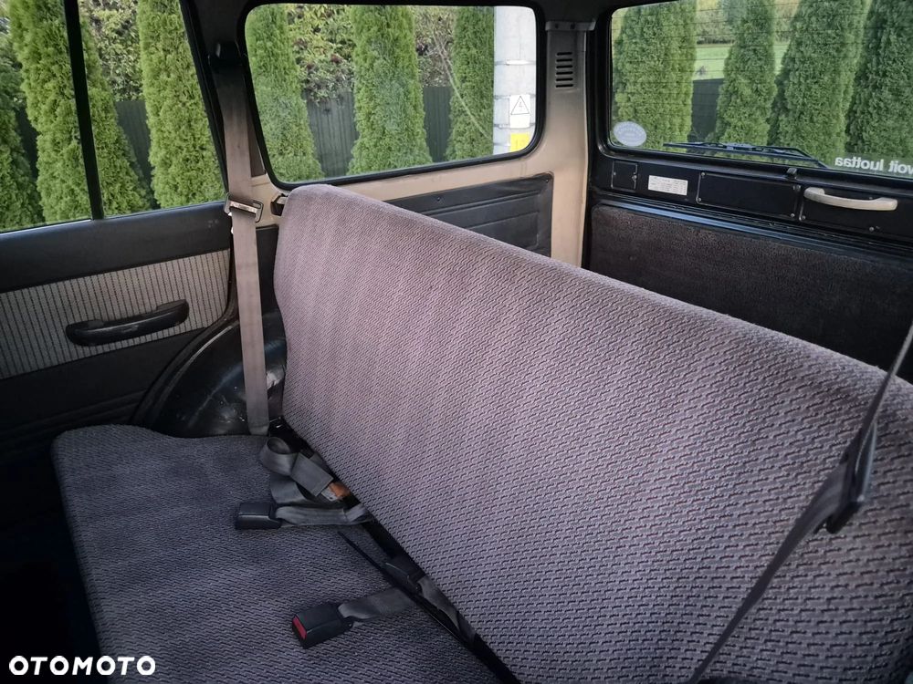 Toyota Land Cruiser - 22
