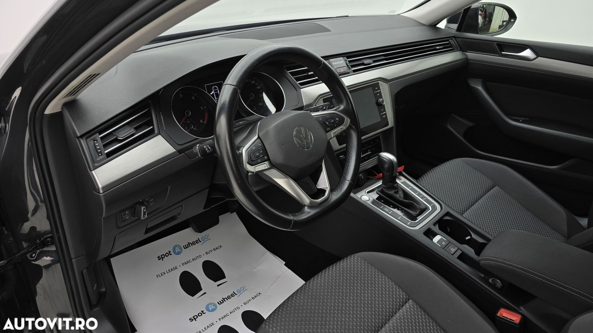 Volkswagen Passat 2.0 TDI DSG Advance - 13