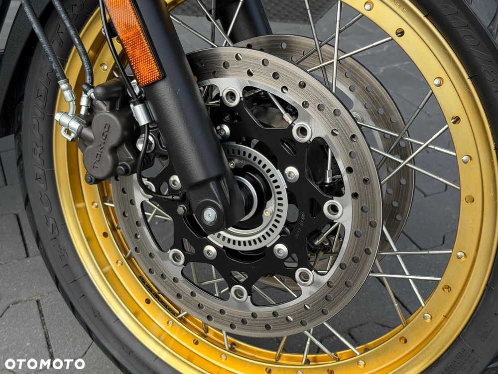 Suzuki V-STROM - 17