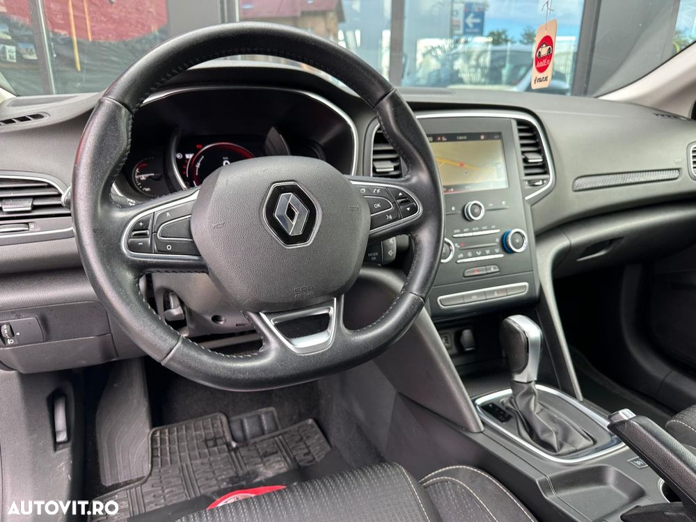 Renault Megane - 5