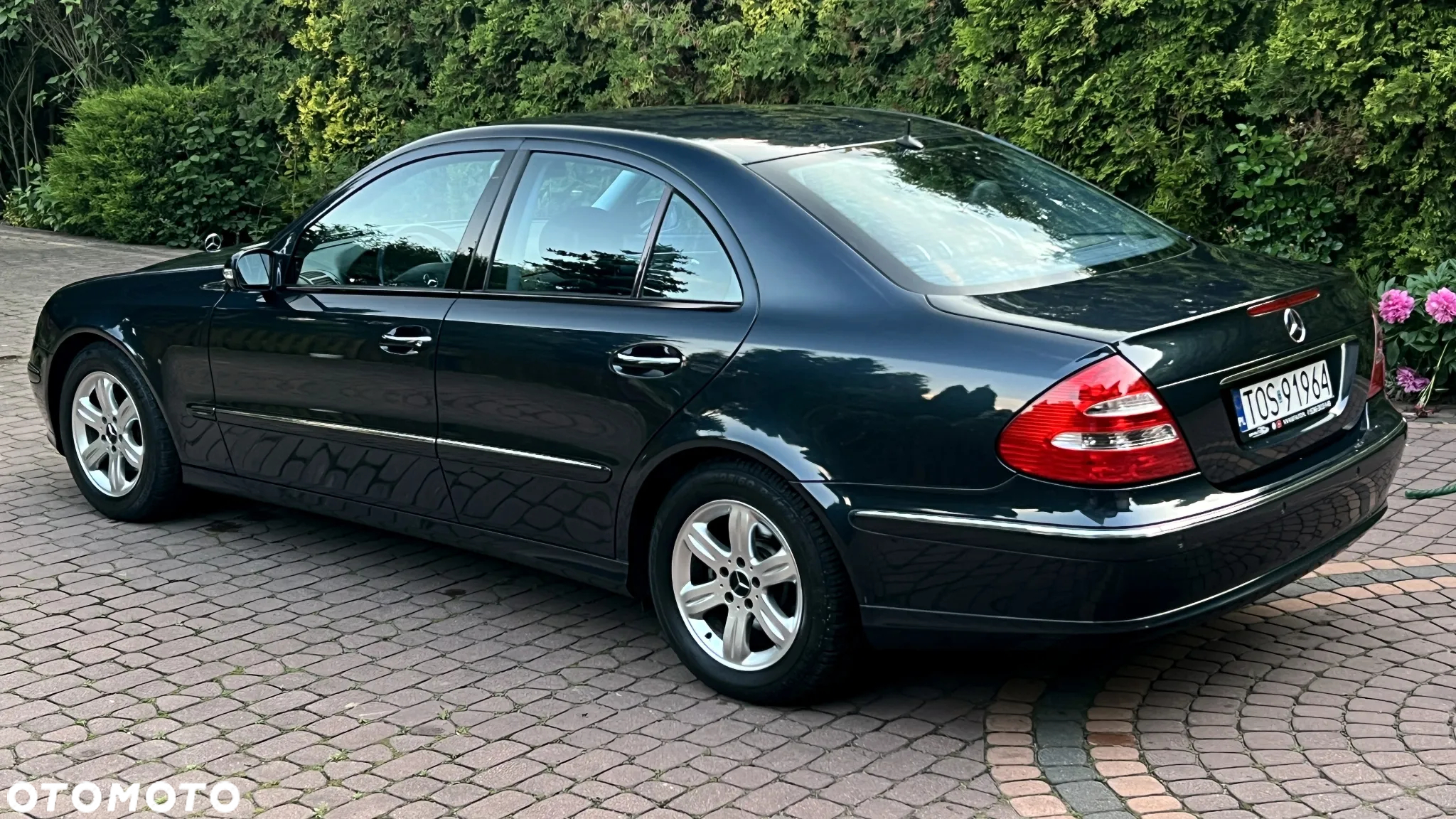 Mercedes-Benz Klasa E - 9