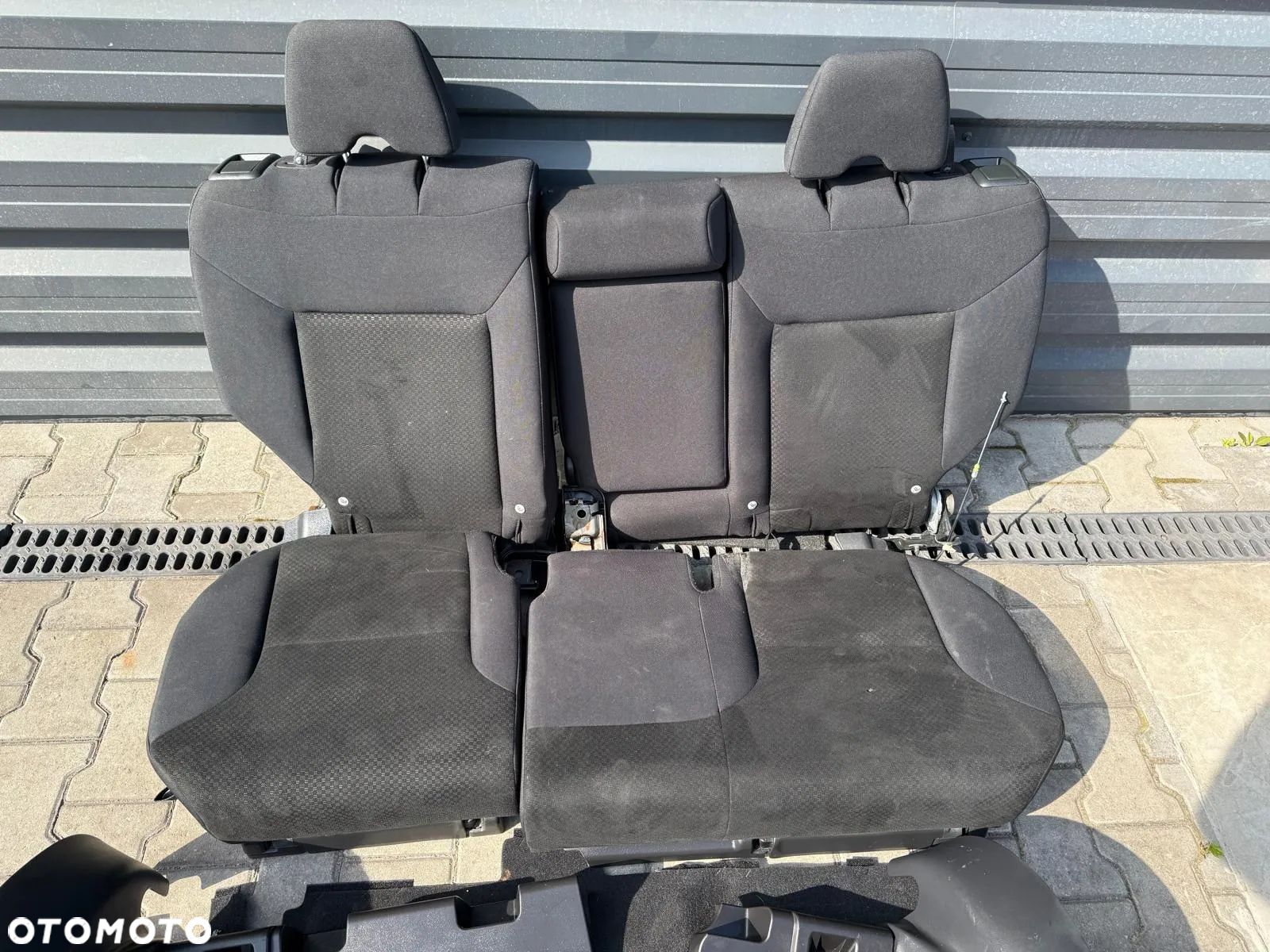 HONDA CR-V IV 12-18 FOTELE KANAPA TYŁ PASY MASKOWNICE ŚRUBY KOMPLET - 1