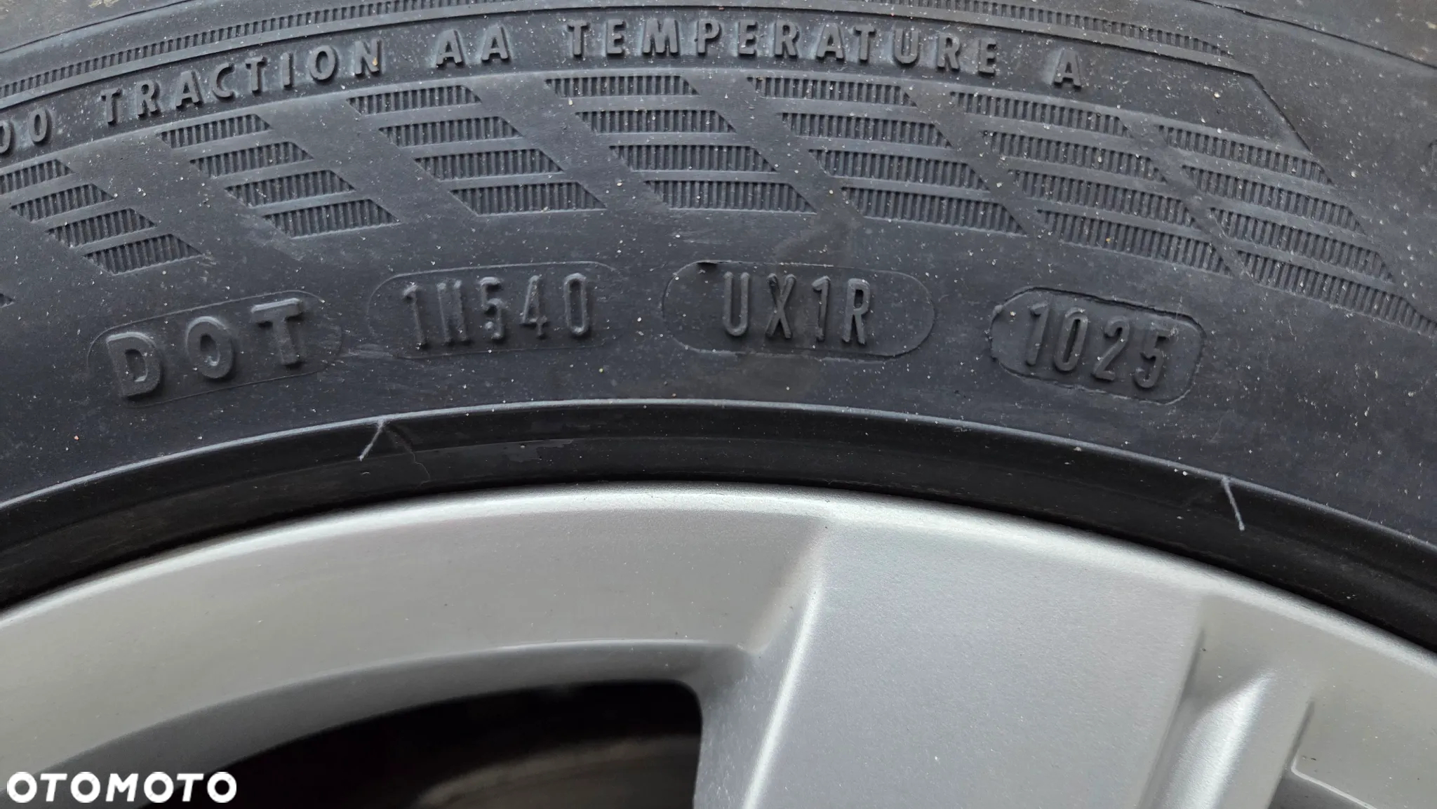 Audi A4 Avant 35 TDI S tronic - 32