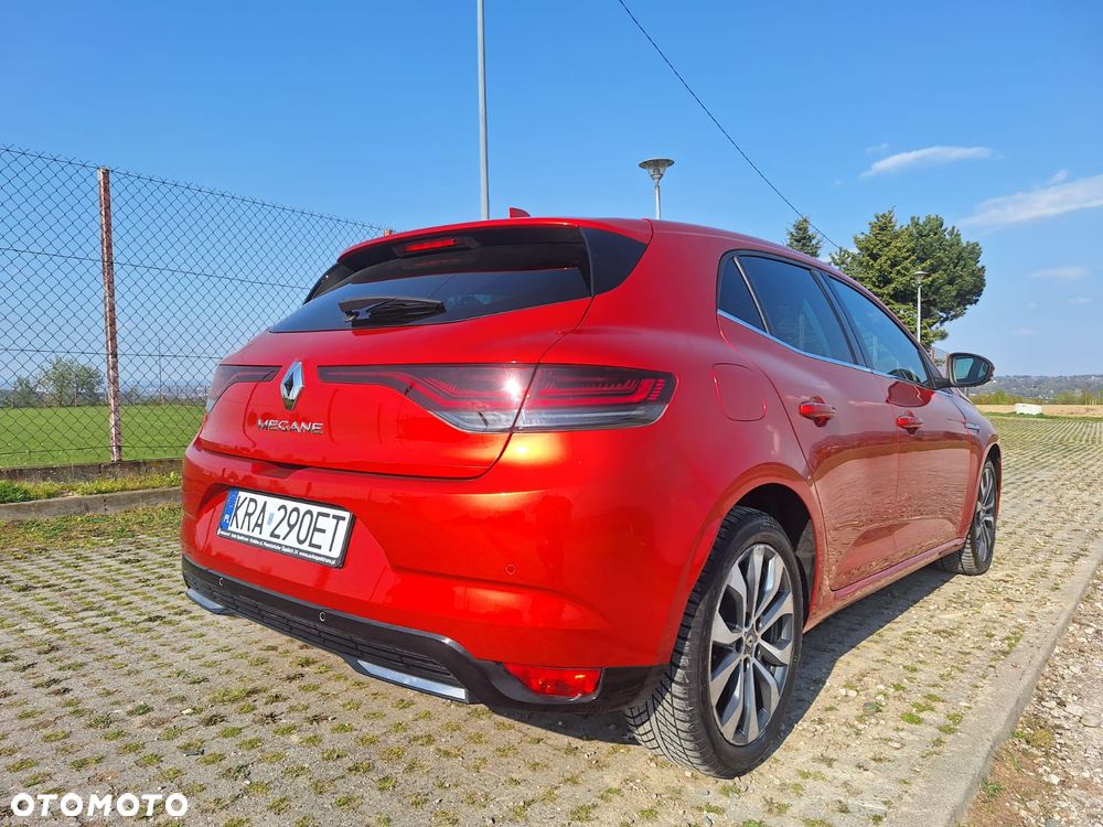 Renault Megane 1.5 Blue dCi Intens - 10