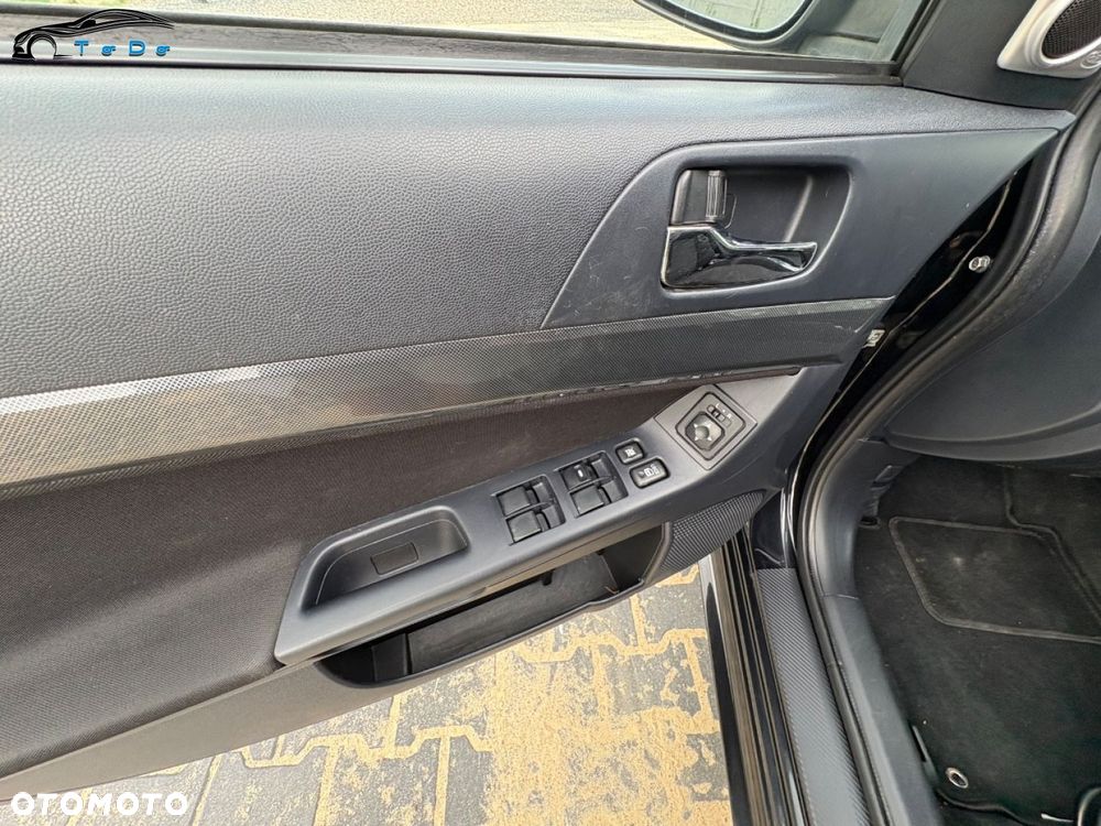 Mitsubishi Lancer 1.8 Clear Tec CVT Plus - 23