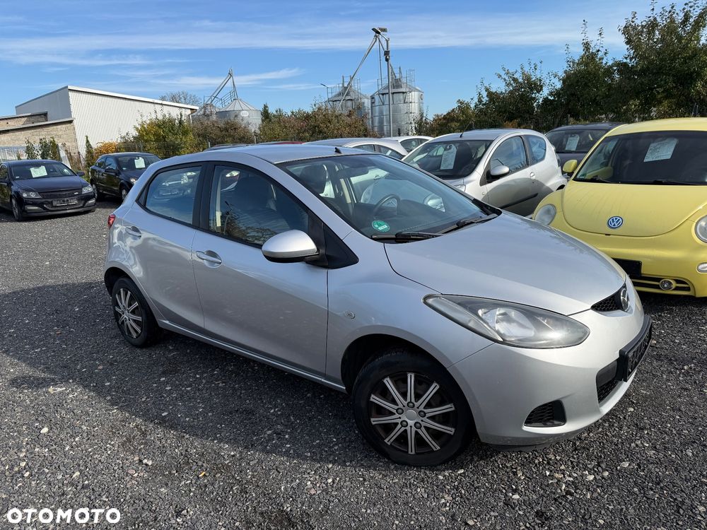 Mazda 2 - 1