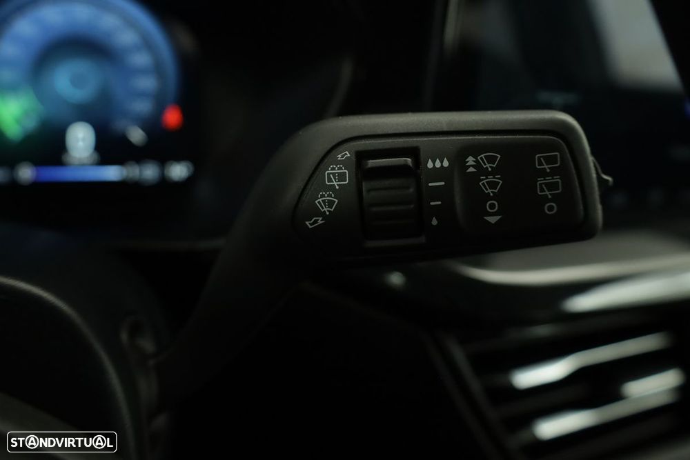 Ford Focus SW 1.0 EcoBoost MHEV ST-Line X Aut. - 17