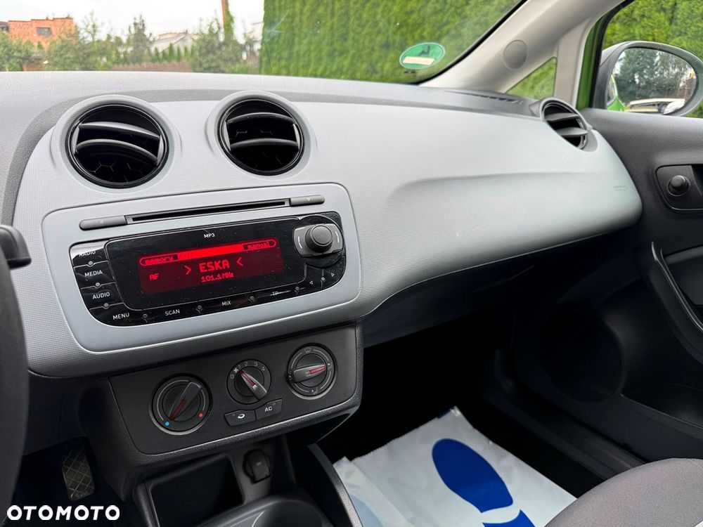 Seat Ibiza 1.2 12V Style Salsa - 33