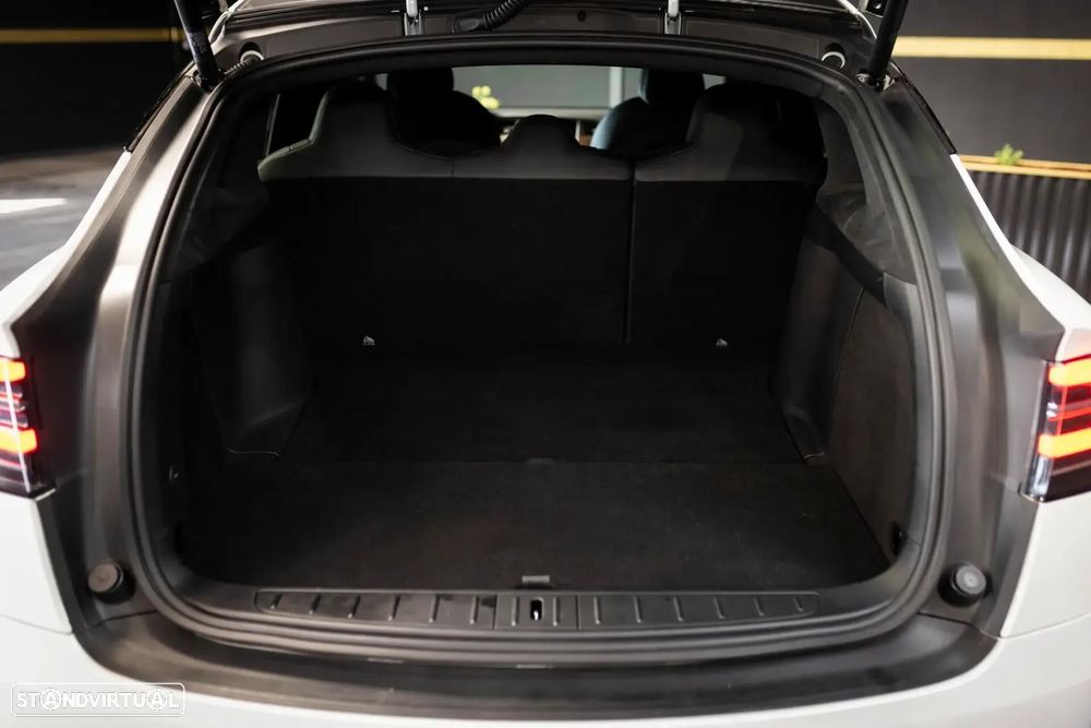 Tesla Model X Long Range - 14