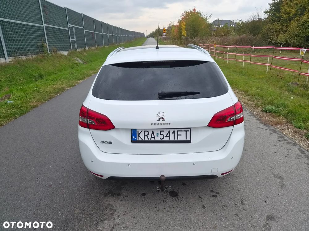Peugeot 308 2015
