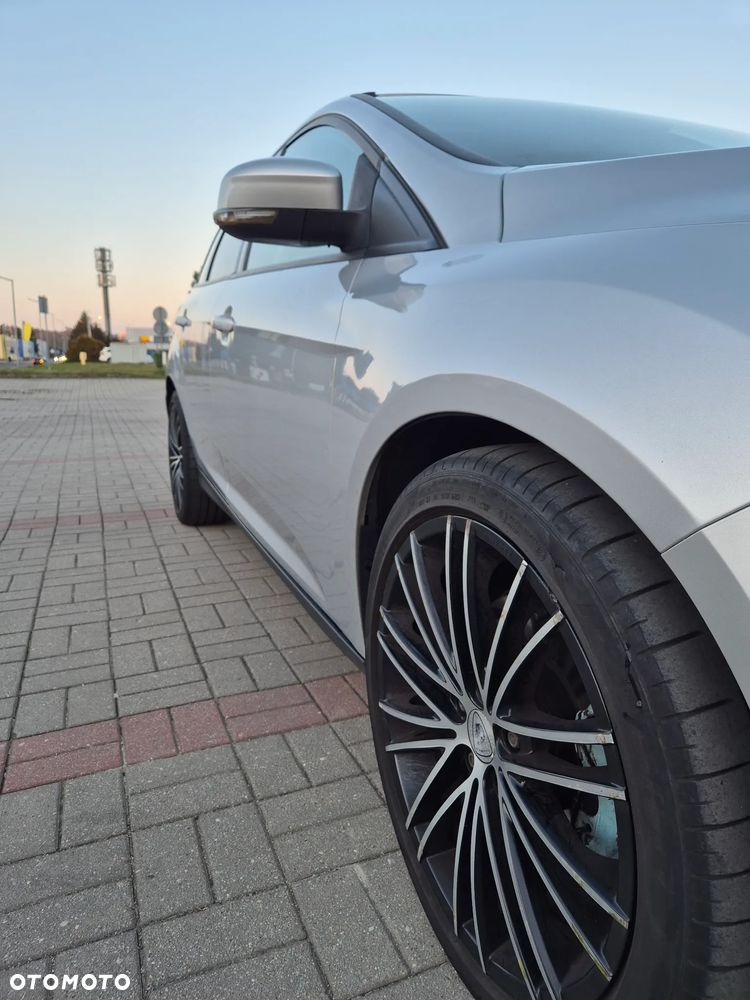 Ford Focus 1.5 EcoBoost Red Edition ASS - 4