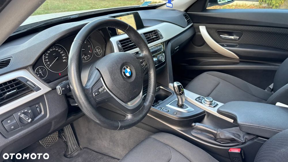 BMW 3GT 318d - 13