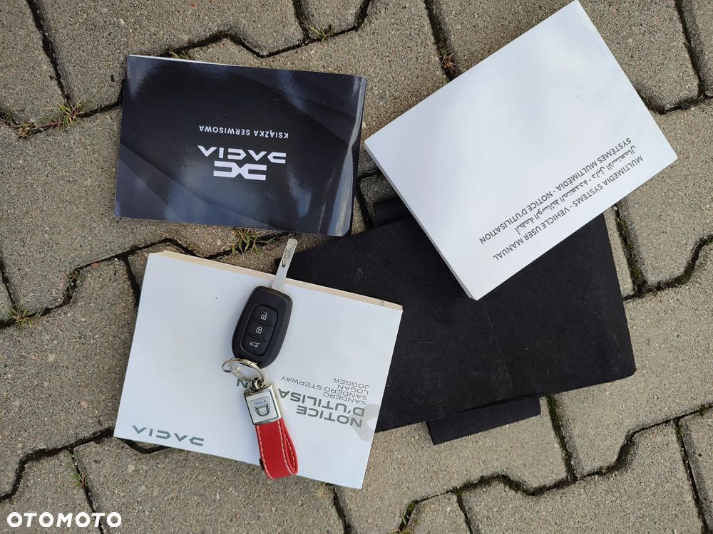 Dacia Jogger TCe 110 (7-Sitzer) Essential - 40