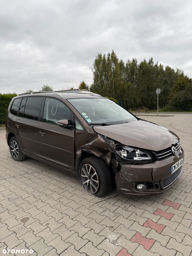 Volkswagen Touran - 8