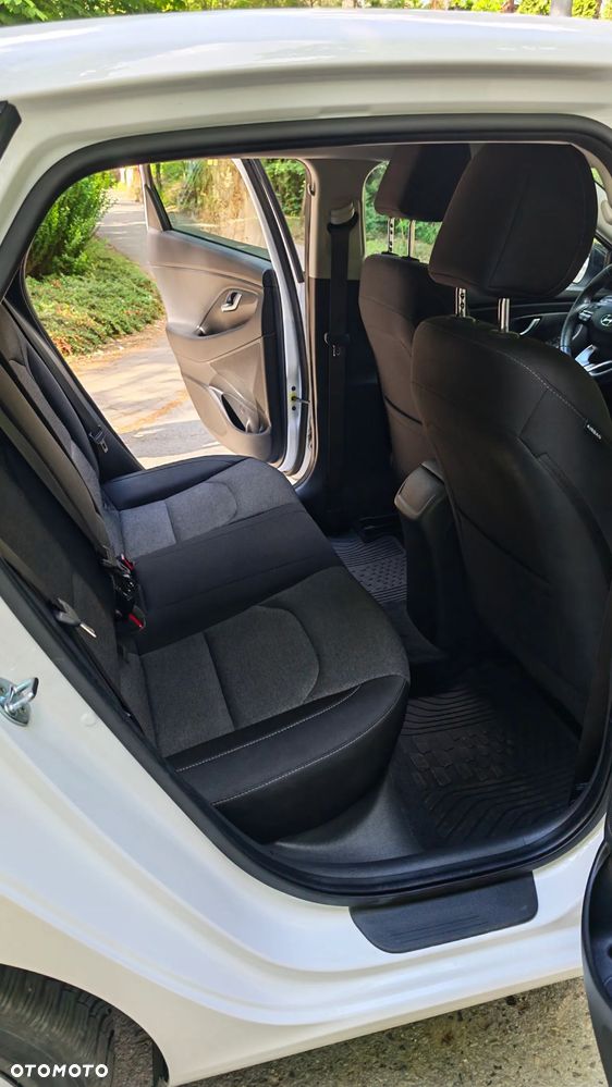 Hyundai i30 1.5 T-GDI 48V Executive - 10