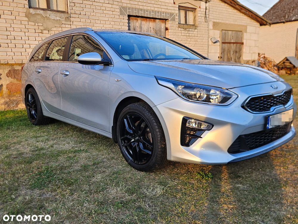Kia Ceed 1.6 CRDi SCR M - 1