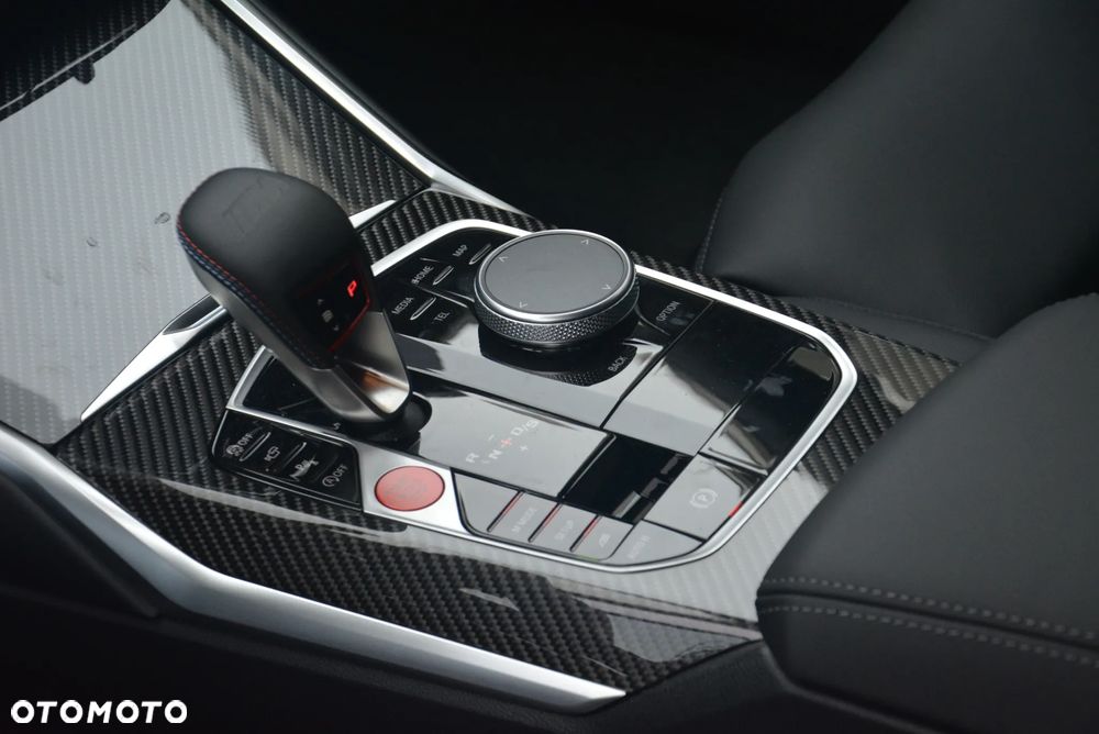 BMW M3 Competition M xDrive - 11