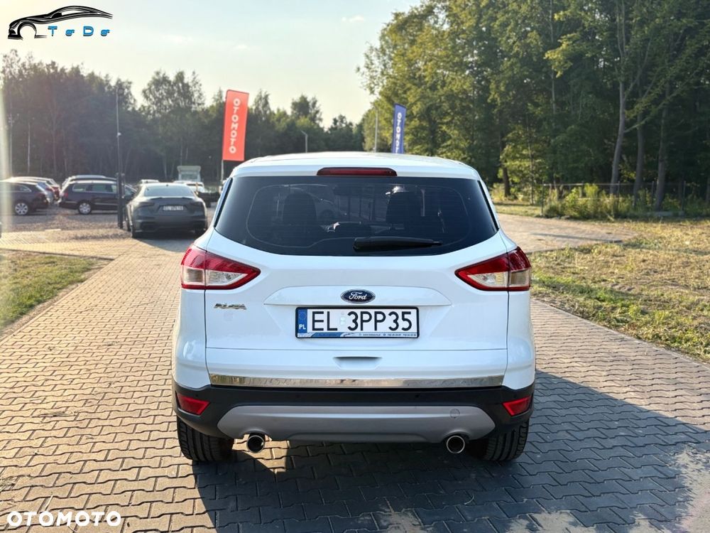 Ford Kuga 2.0 TDCi FWD Titanium Plus - 13