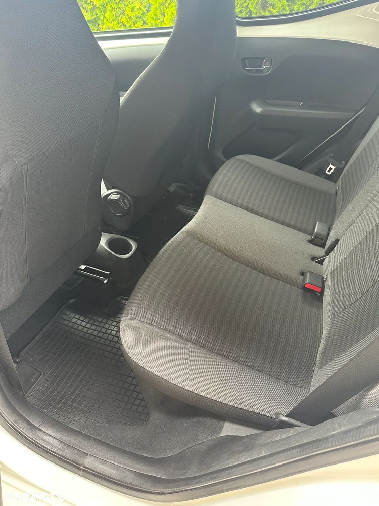 Toyota Aygo - 18