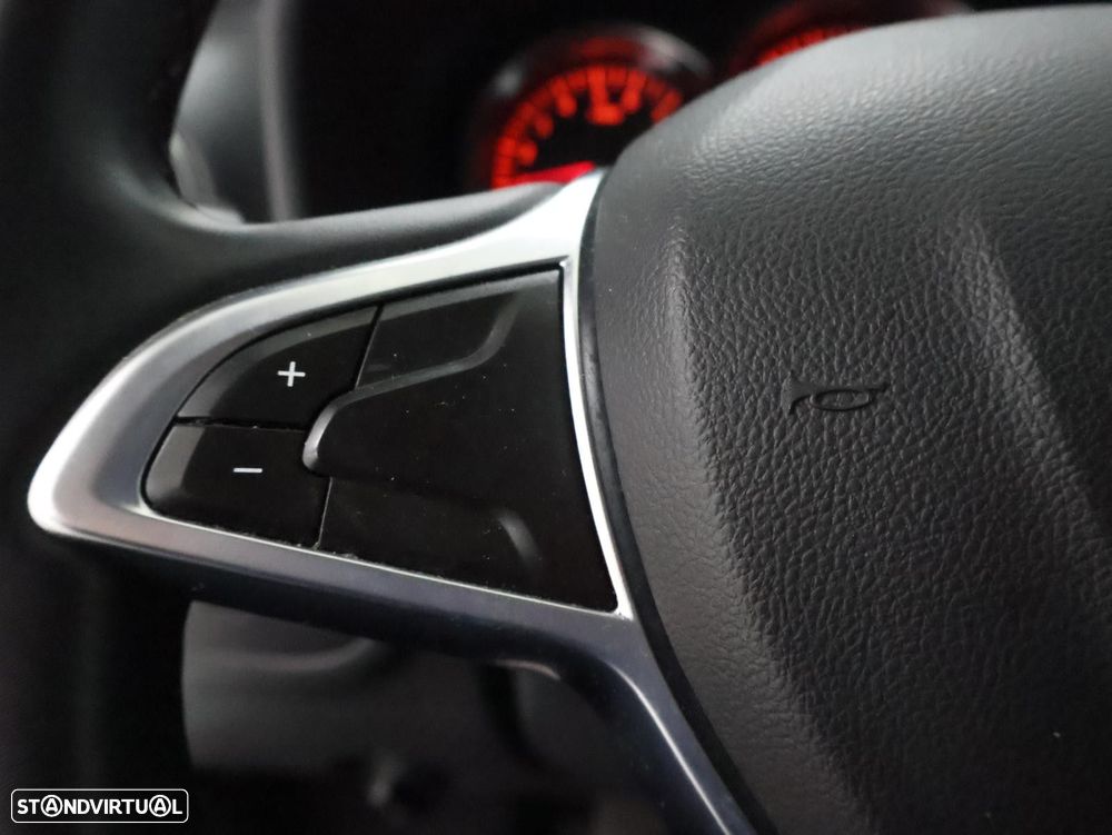 Dacia Logan MCV 0.9 TCe Stepway - 17