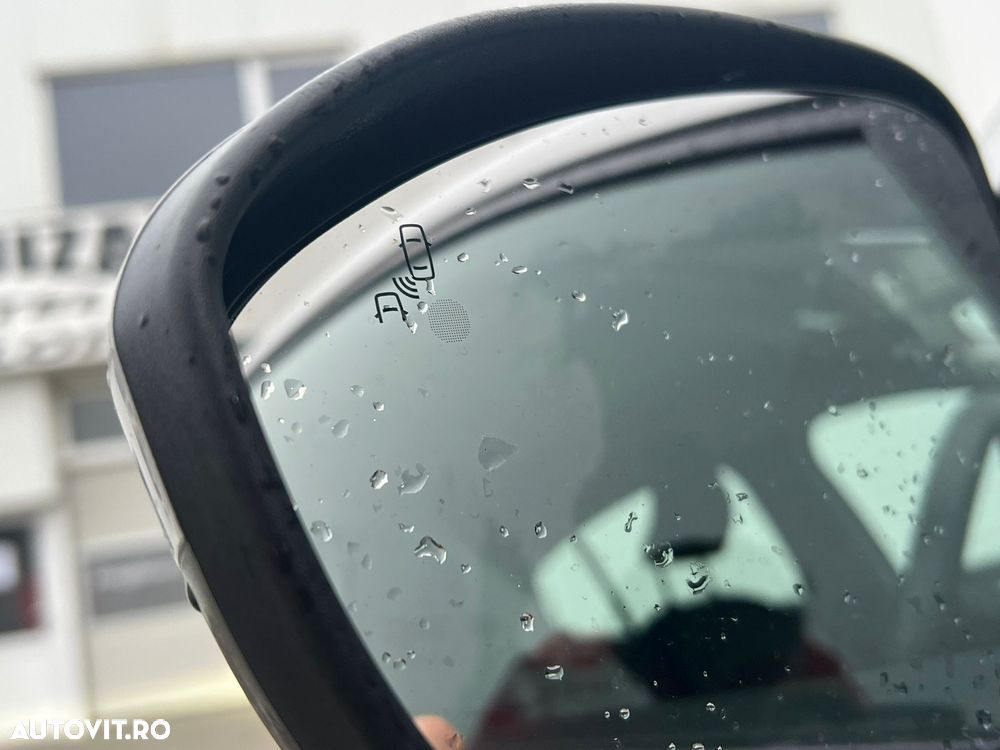 Dacia Logan TCe 90 MT6 Prestige - 31