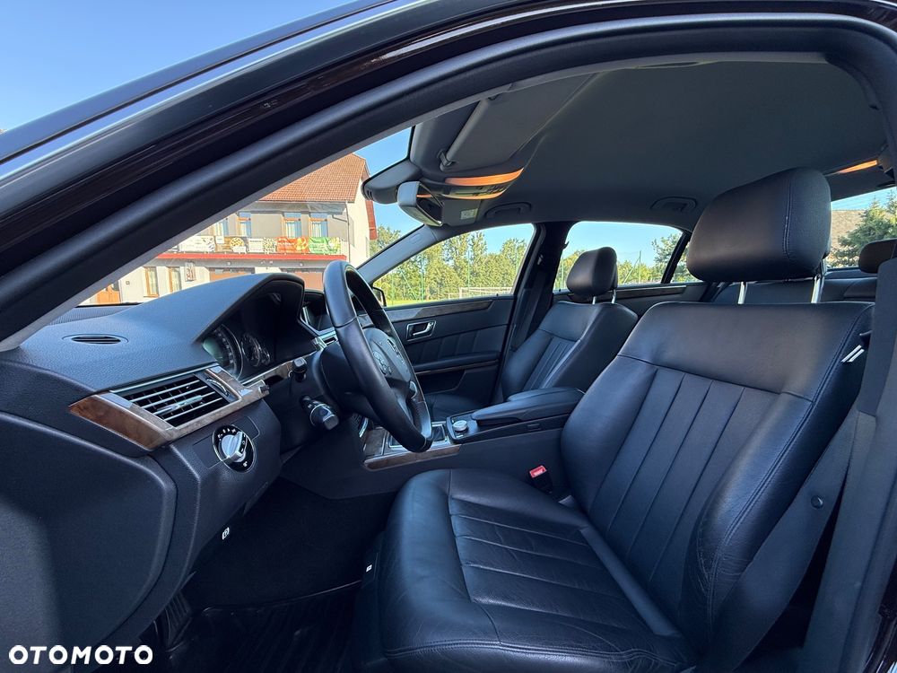 Mercedes-Benz Klasa E 250 CDI BlueEff Elegance - 17