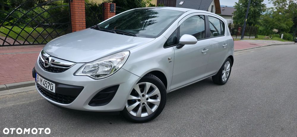 Opel Corsa 1.2 16V Navi - 2
