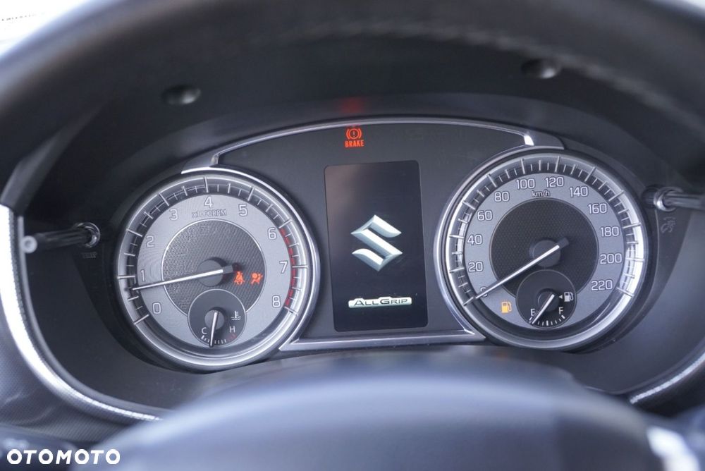Suzuki Vitara 1.4 Boosterjet Premium 4WD - 23