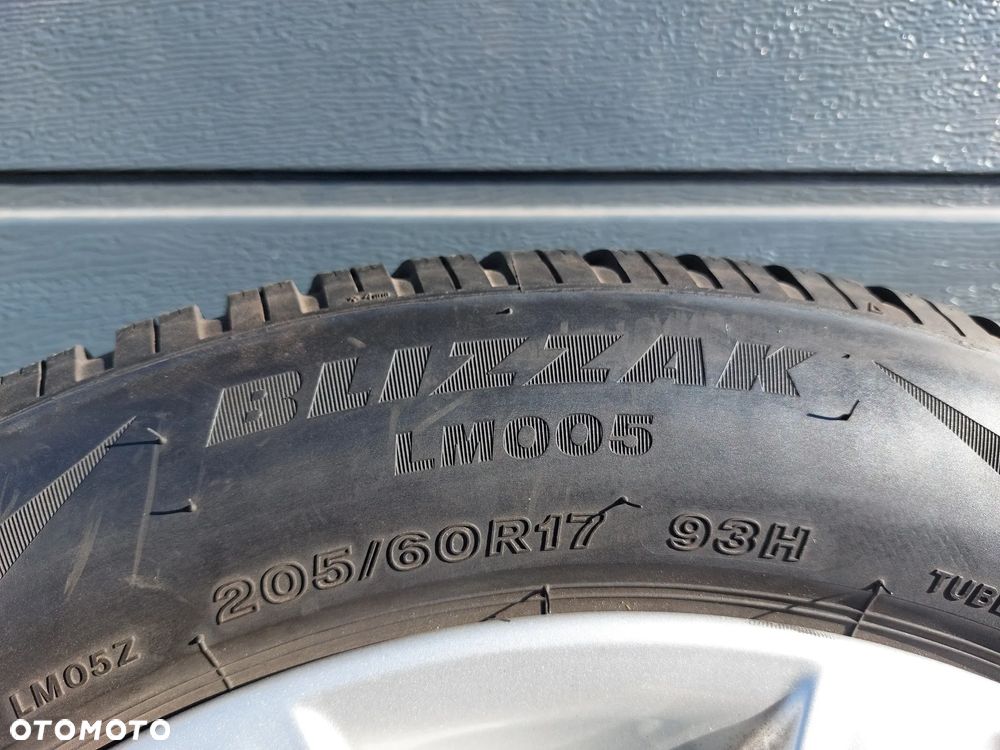 BMW X1 X2 F39 F48 KOŁA FELGI 17 OPONY 6.5J ET39 5X112 OPONY 205/60 17 BRIDGESTONE BLIZZAK LM005 DOT21 - 6