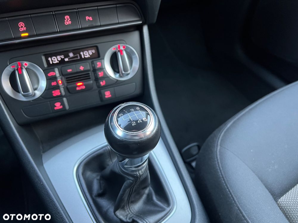 Audi Q3 2.0 TDI - 25