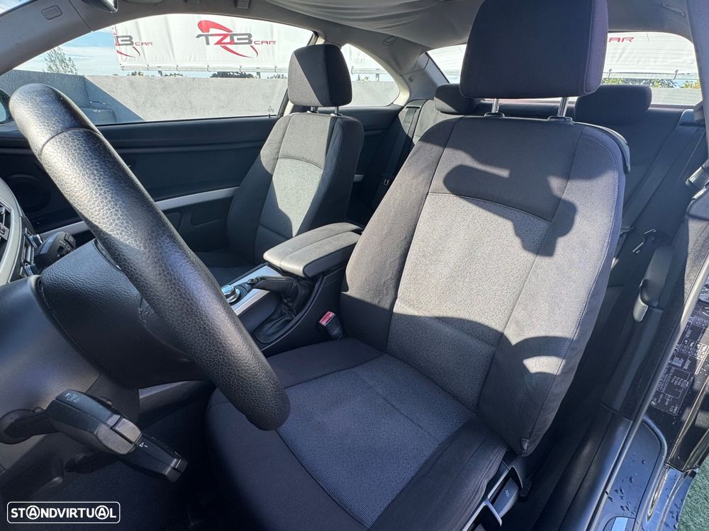 BMW 320 d Coupe - 10