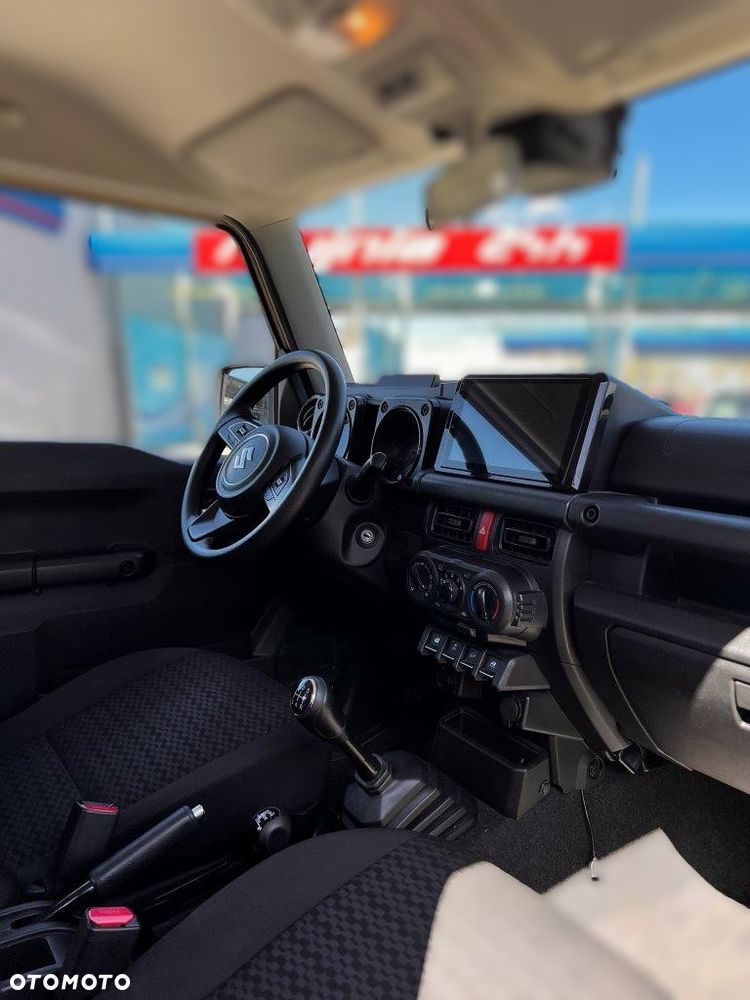 Suzuki Jimny 1.5 Pro - 15