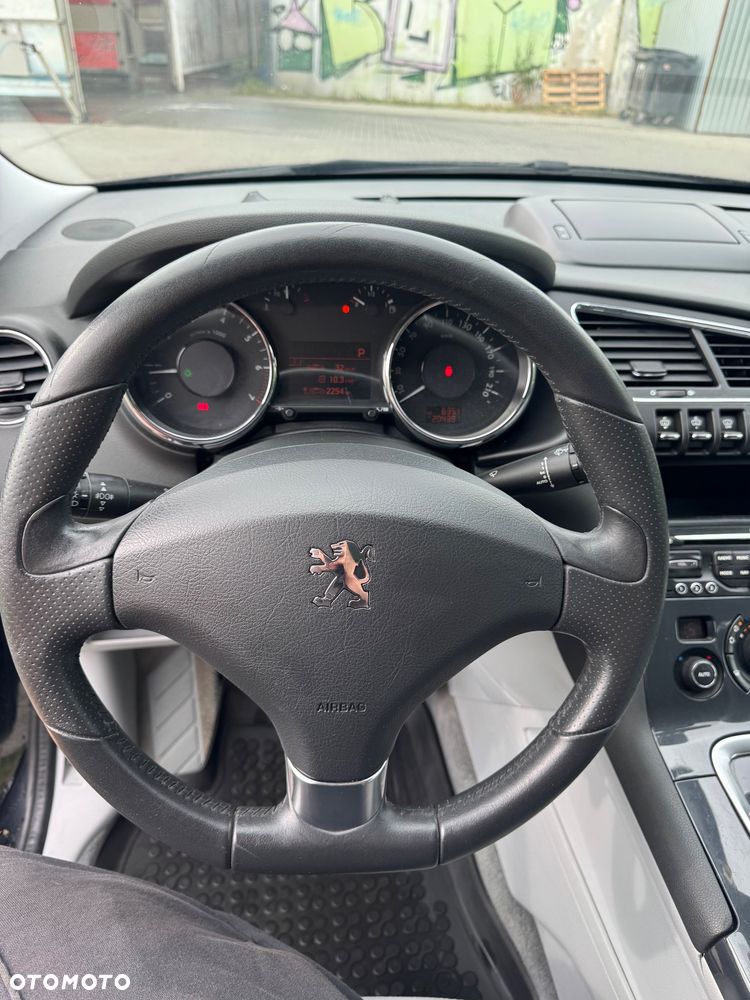 Peugeot 3008 1.6 Allure - 17