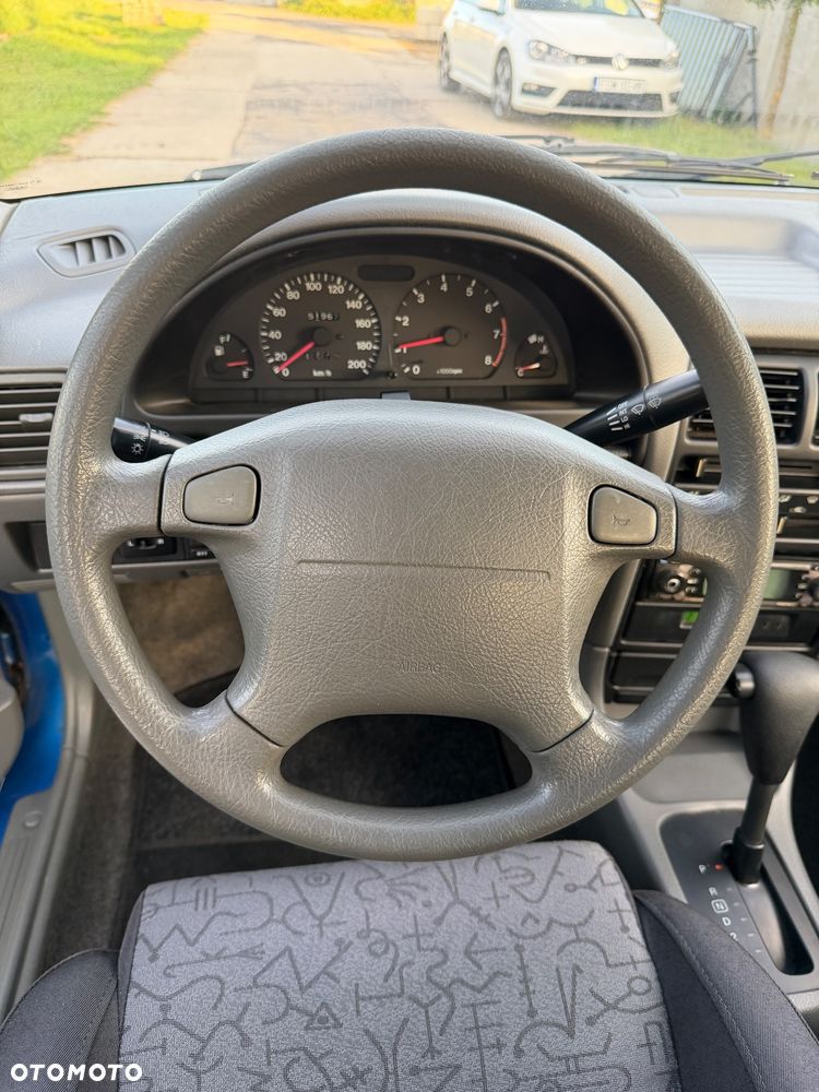 Suzuki Swift - 12