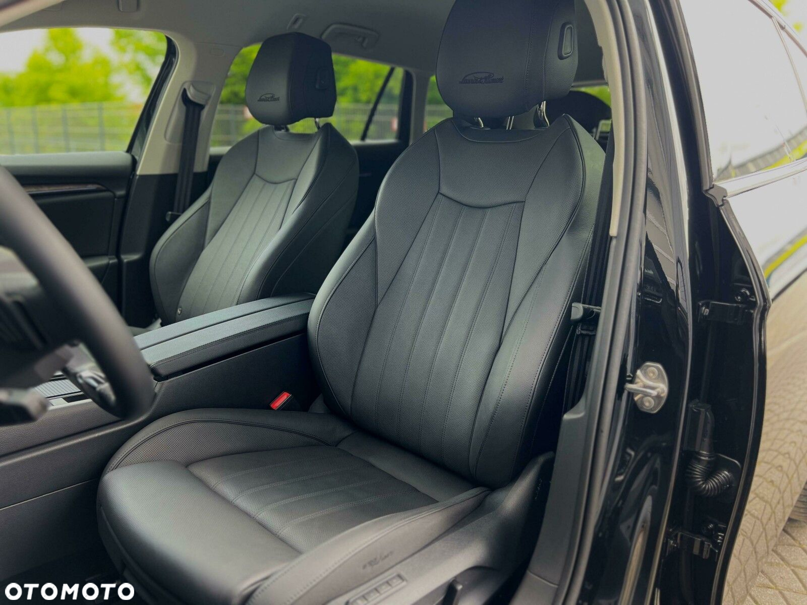 Skoda Superb 1.5 TSI L&K DSG - 17