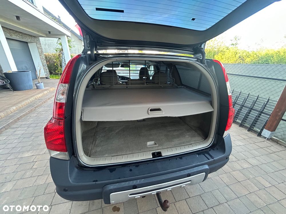 Volvo XC 70 D5 AWD Summum - 18