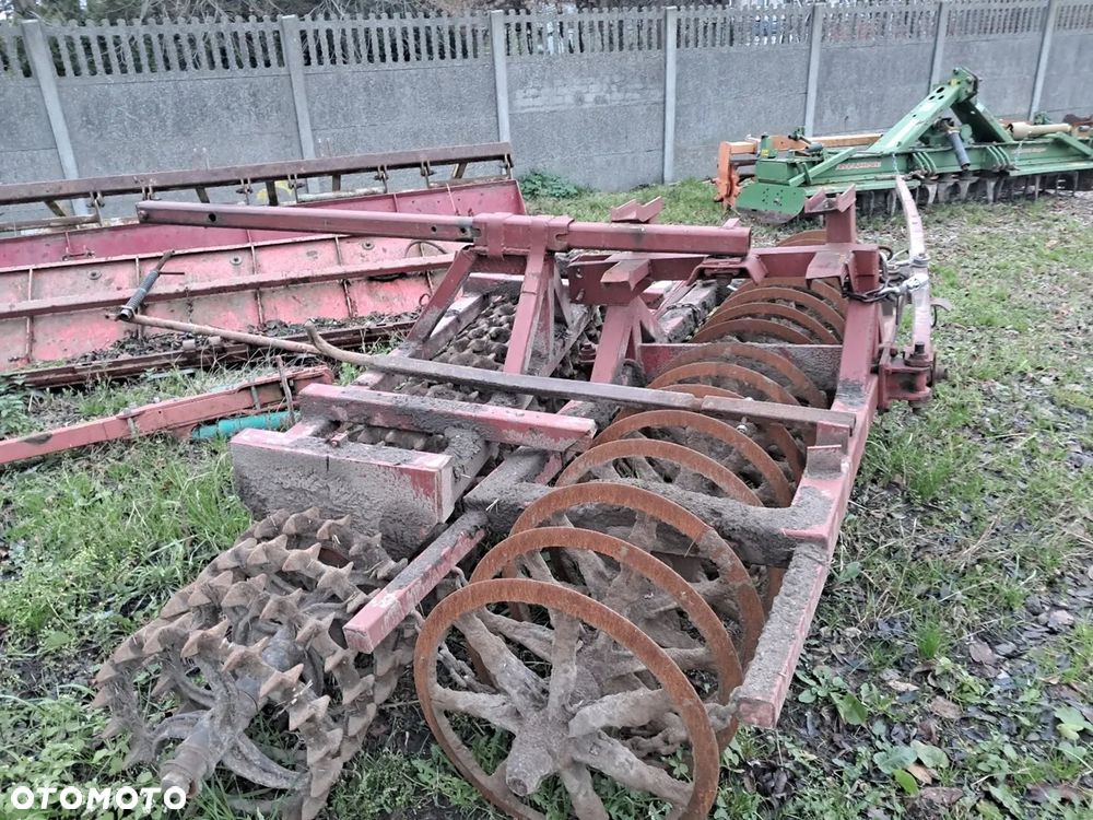 Inny Wał Campbell + Croscill - 3