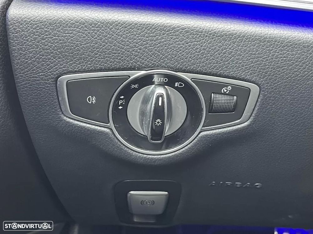 Mercedes-Benz E 220 d AMG Line - 22